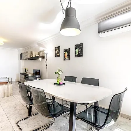 3 Hab. Primera Linea de Playa - Marbella centro Apartamento